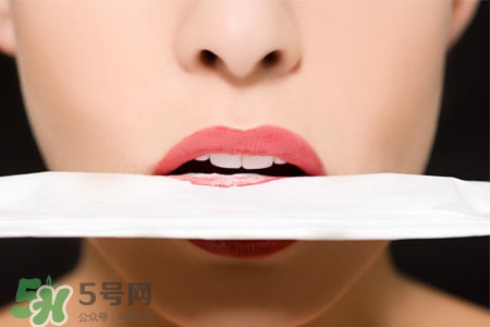 上火嘴角為什么會爛？上火嘴角爛了怎么辦？