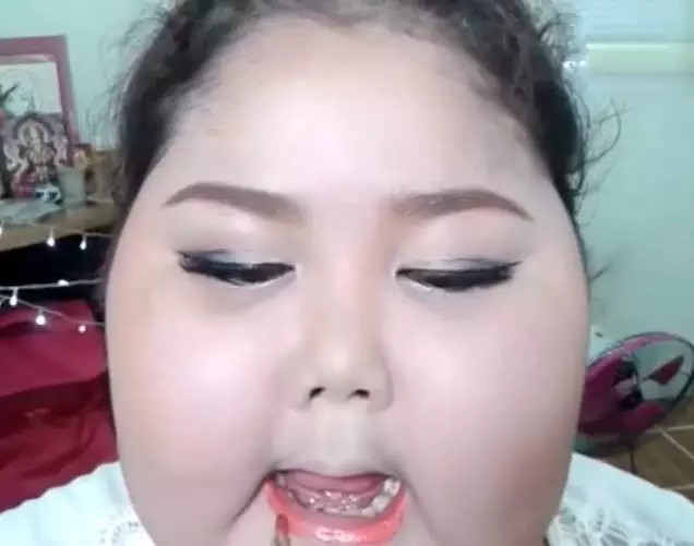臉胖怎么化妝好看？臉大怎么化妝好看