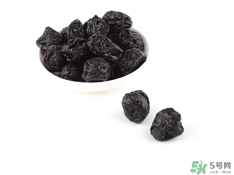 藍莓李果的營養價值 藍莓李果的功效與作用及食用方法