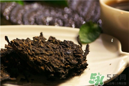 咽喉炎泡什么喝？咽喉炎喝什么茶好？