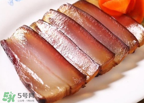 腌肉長(zhǎng)毛了還能吃嗎？腌肉長(zhǎng)綠毛了還能吃嗎？