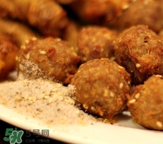 肉丸子發(fā)霉可以吃嗎？肉丸子長霉有霉點怎么辦？