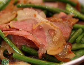 腌肉放什么酒？腌肉為什么要放酒？