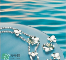 施華洛世奇是銀的嗎？施華洛世奇是白金嗎？