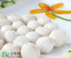 魚丸和雞蛋可以一起吃嗎？魚丸和雞蛋能不能同時吃？