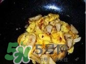 魚丸和雞蛋可以一起吃嗎？魚丸和雞蛋能不能同時吃？
