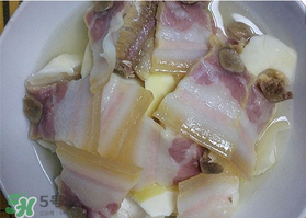 腌肉怎么做好吃？腌肉炒什么菜好吃？