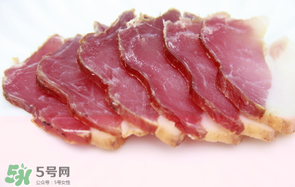 臘肉有哈喇味還能吃嗎？臘肉有哈喇味如何除去？