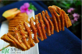 豆腐干發霉了還能吃嗎？豆腐干長毛了還能吃嗎？
