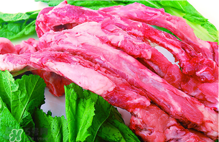 腌排骨放多少鹽？腌排骨一斤肉放多少鹽？