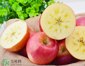 阿克蘇蘋(píng)果脆嗎？阿克蘇蘋(píng)果是粉蘋(píng)果還是脆蘋(píng)果？