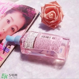 高絲卸妝油粉色和藍色哪個好？高絲卸妝油粉瓶藍瓶區別