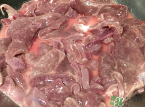 腌豬肝發霉了怎么處理？豬肝發霉了還能吃嗎？