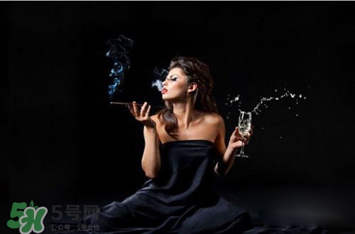 喝酒對(duì)皮膚好嗎？喝酒對(duì)皮膚有什么壞處？