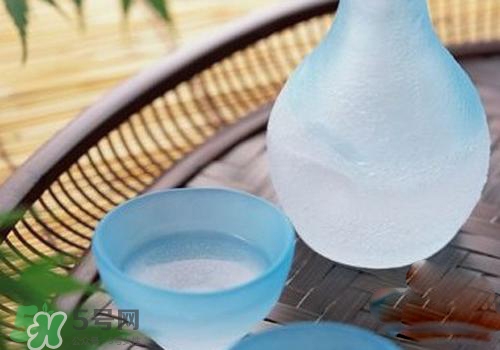 孕婦可以用白醋洗臉嗎？孕婦用白醋洗臉好嗎？