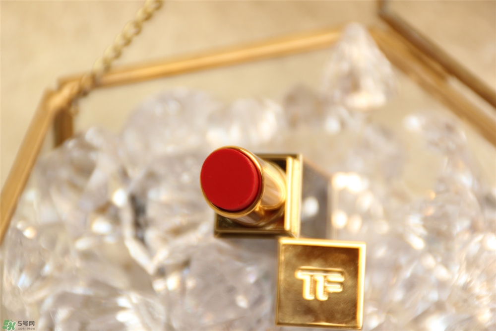 tom ford黑管10多少錢？tom ford黑管10試色