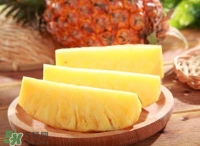 鳳梨吃之前用鹽水泡嗎？鳳梨為什么要用鹽水泡？
