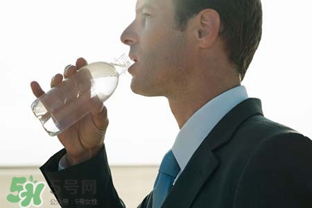 喝開水能預防禽流感嗎？多喝水可以預防禽流感嗎？