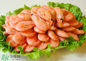蝦冰凍發黑能吃嗎？蝦冰太久變黑了還能吃嗎？