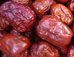 干紅棗發黑能吃嗎？紅棗過期變黑能吃嗎？