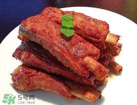排骨有點異味怎么去除？排骨有點異味還能吃嗎？