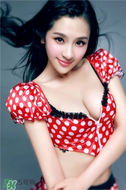 假體墊下巴多久恢復自然？假體墊下巴多久消腫？