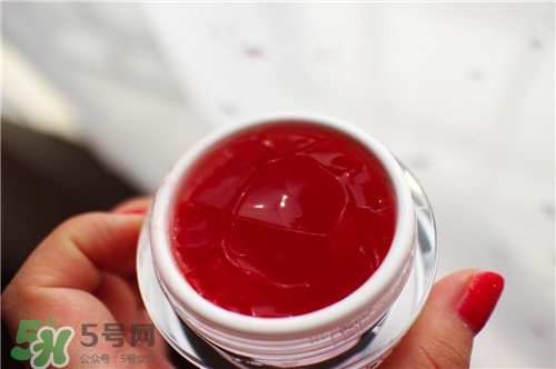 紅酒面膜可以天天敷嗎？紅酒面膜敷完臉用洗嗎？