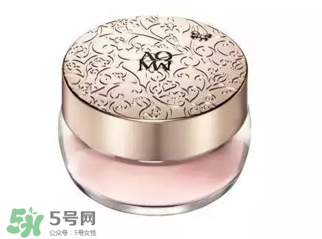 粉底液卡粉怎么辦？粉底液卡粉怎么補(bǔ)救？