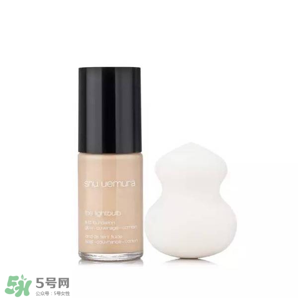 粉底液卡粉怎么辦？粉底液卡粉怎么補(bǔ)救？