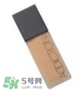 粉底液卡粉怎么辦？粉底液卡粉怎么補(bǔ)救？