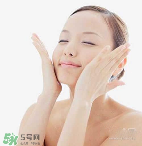 精華乳是乳液嗎？精華乳和乳液的區別