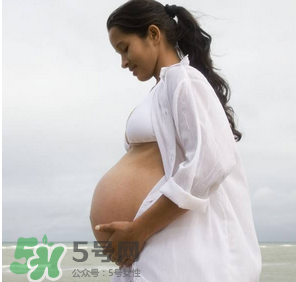孕婦發(fā)燒怎么退燒？孕婦發(fā)燒能用退熱貼嗎？
