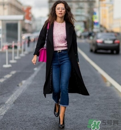 奶奶鞋搭配什么衣服？奶奶鞋搭配什么衣服好看？