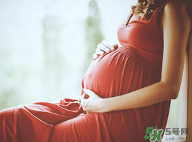 孕婦腿腫是怎么回事？孕婦腿腫怎么辦？