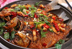 薺菜和鯽魚能一起吃嗎？薺菜和鯽魚一起吃會(huì)流產(chǎn)嗎？
