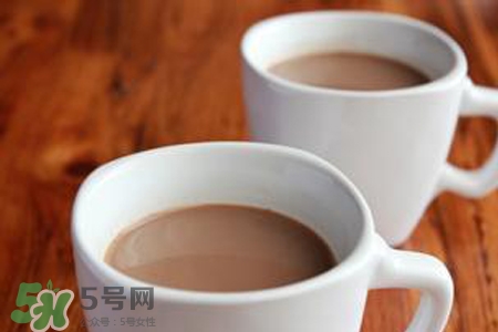 喝阿華田會(huì)胖嗎？早上喝阿華田會(huì)胖嗎？