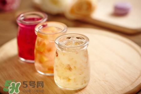 即食燕窩好嗎？即食燕窩和自己燉的哪種好？