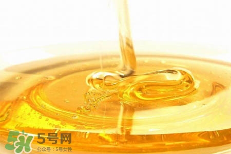過敏性鼻炎可以吃蜂蜜嗎？過敏性鼻炎能不能吃蜂蜜？