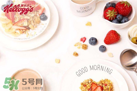 谷蘭諾拉水果麥片熱量高嗎？吃谷蘭諾拉水果麥片會胖嗎？