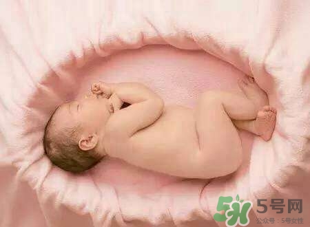 嬰兒大腦發育吃什么好 怎么促進嬰兒大腦發育