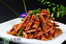 肝囊腫可以吃春筍嗎？肝囊腫病人能吃竹筍嗎？