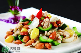 香椿和羊肉能一起吃嗎？香椿和羊肉一起吃了會怎樣？