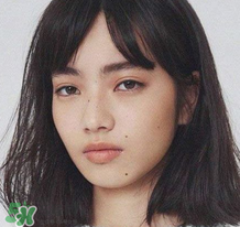 小松菜奈厭世妝怎么化？日本流行的厭世妝畫法