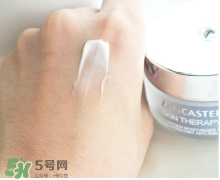 蘭嘉絲汀適合什么年齡？lancaster蘭嘉絲汀適合什么膚質？