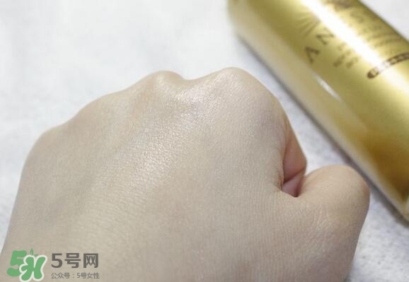 安耐曬噴霧可以帶上飛機(jī)嗎？安耐曬防曬噴霧可以托運(yùn)嗎？