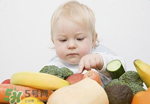 寶寶輔食要加鹽嗎？寶寶輔食能不能加鹽？