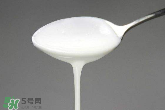 吃蝦爬子能喝酸奶嗎？蝦爬子和酸奶能一起吃嗎？