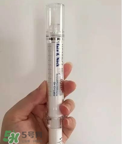 藍(lán)紫根去法令紋有用嗎？藍(lán)紫根法令紋棒可以去法令紋嗎？