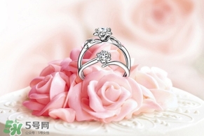 lovelove戒指是什么牌子？lovelove真愛(ài)之花戒指多少錢(qián)？