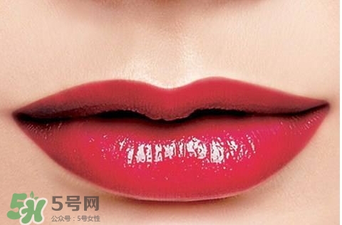 漂唇后嘴唇發(fā)黑怎么回事？漂唇后嘴唇發(fā)黑怎么辦？